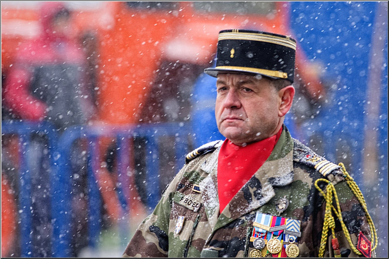 serban_vornicu-fizionomiimilitare_06