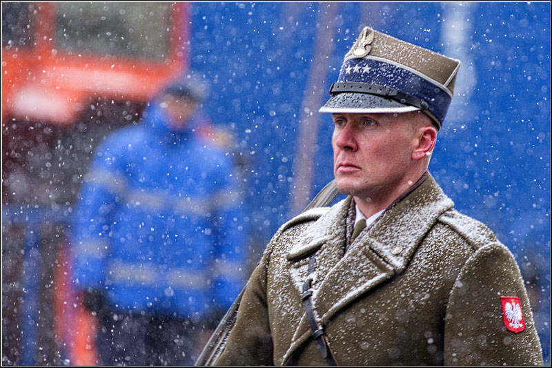 serban_vornicu-fizionomiimilitare_09