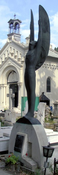 Statuie aviator-Lydia Kotzebue/I.Fekete- Cim.Bellu