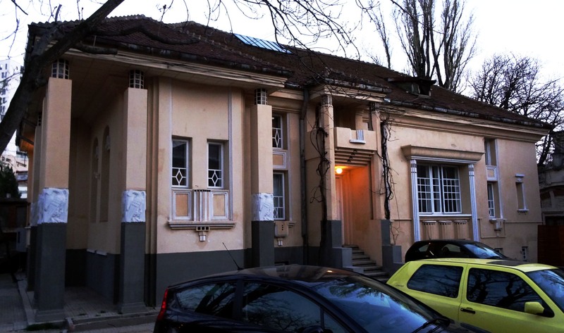 Casa cu Pelicani-str.Gral.Budisteanu