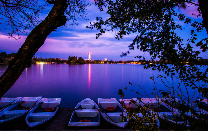 15385571450_949f288260_k