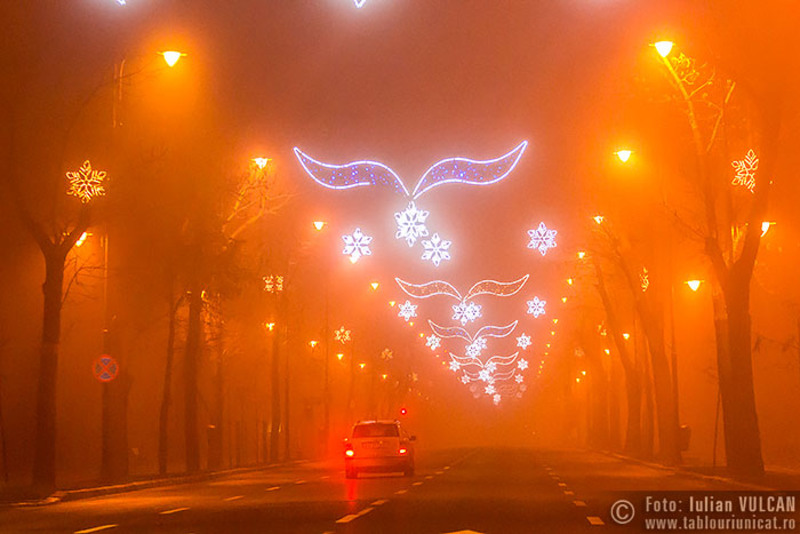 noaptea-in-bucuresti_wwwtablouriunicatro_001
