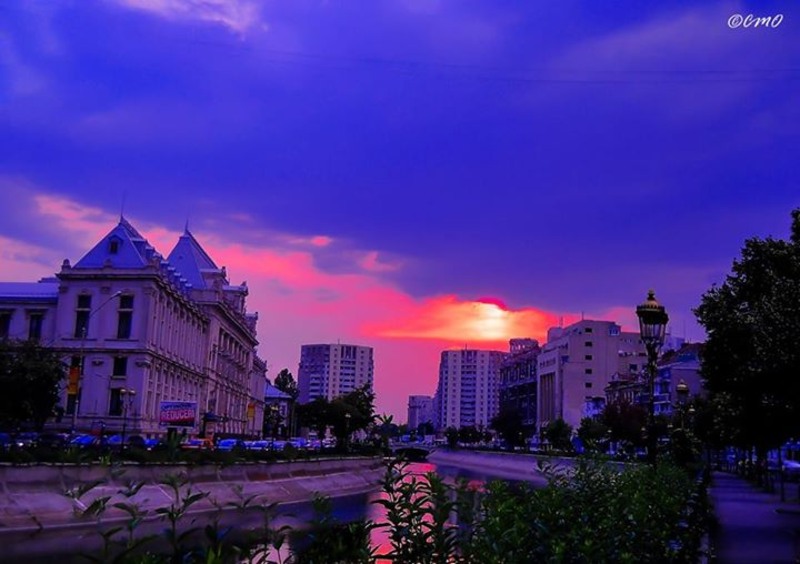 apus-de-soare-astazi-in-piata-unirii