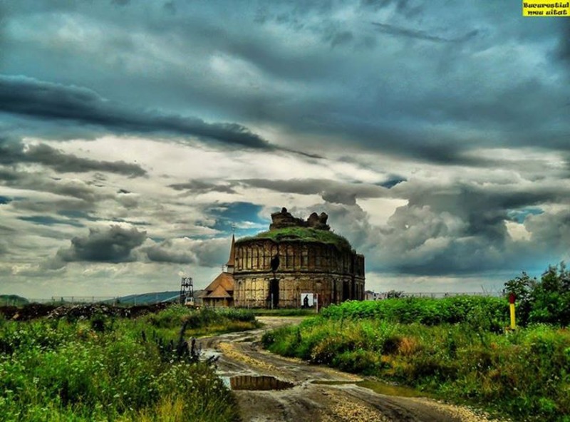 ruinele-manastirii-chiajna