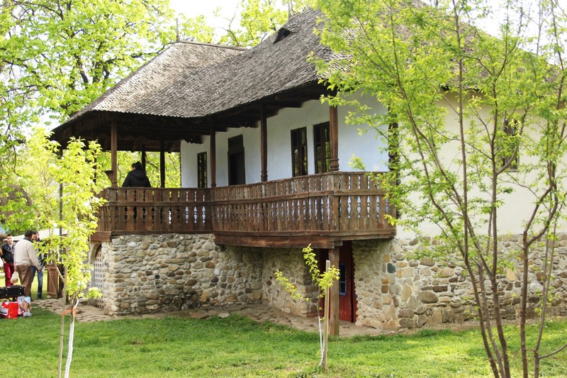 2014_04_13-de-florii-la-muzeul-taranului-si-al-satului-57