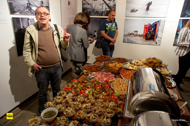 vernisaj-cu-degustare